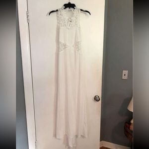 Formal white dress; new with tags; size small